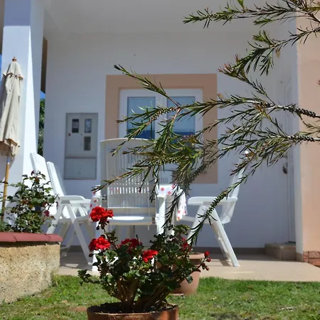 Apartament Helle In Mit Garten- Grill Und Terrasse By Interhome